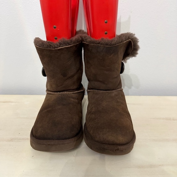 UGG Women's Bailey Button II Boots Size 7 - Picture 5 of 9